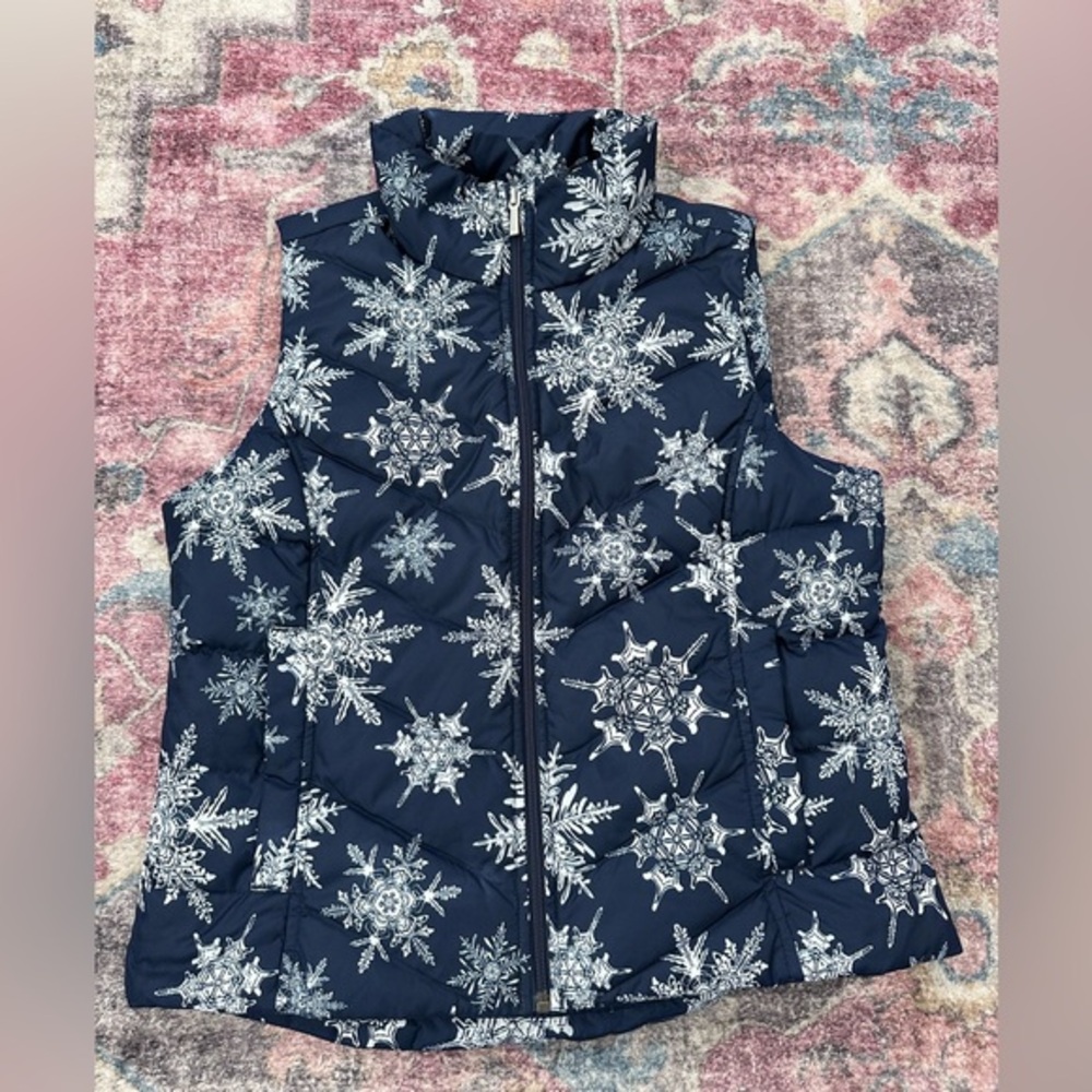 Lands' End Puffer Vest Zip Up Blue White Snowflakes Button Side Pockets Small